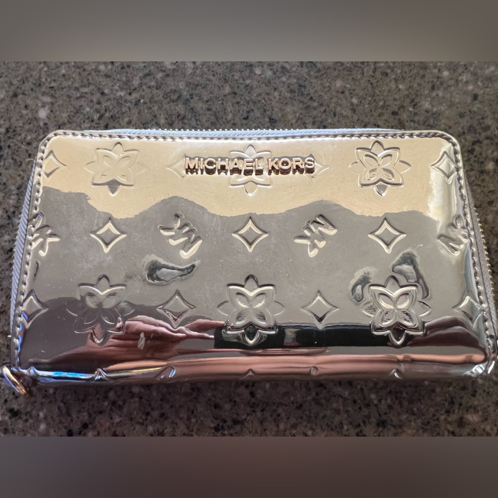 Michael Kors Gold Metallic Women’s Wallet